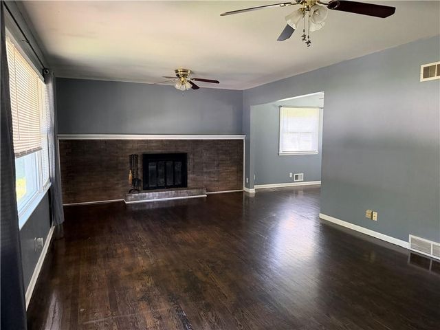 5220 Sterling Avenue, Raytown, MO 64133