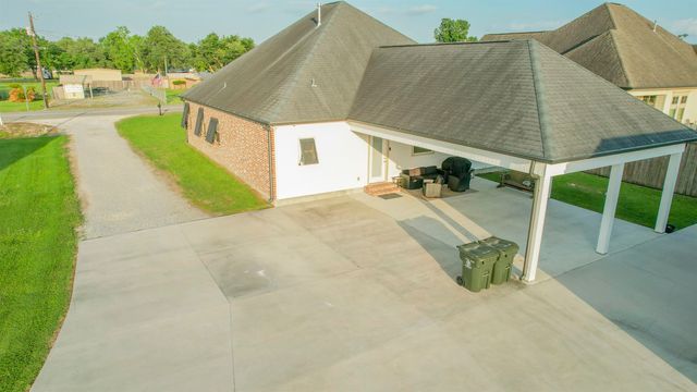 303 North Main Project Road, Schriever, LA 70395