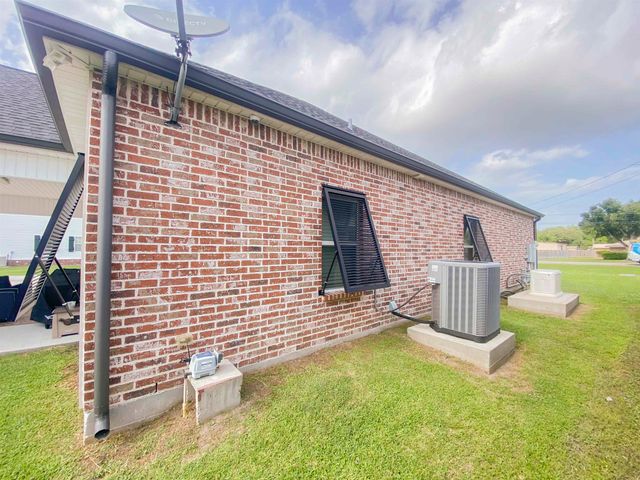 303 North Main Project Road, Schriever, LA 70395