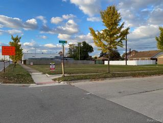3200 Wyoming Street, Dearborn, MI 48120