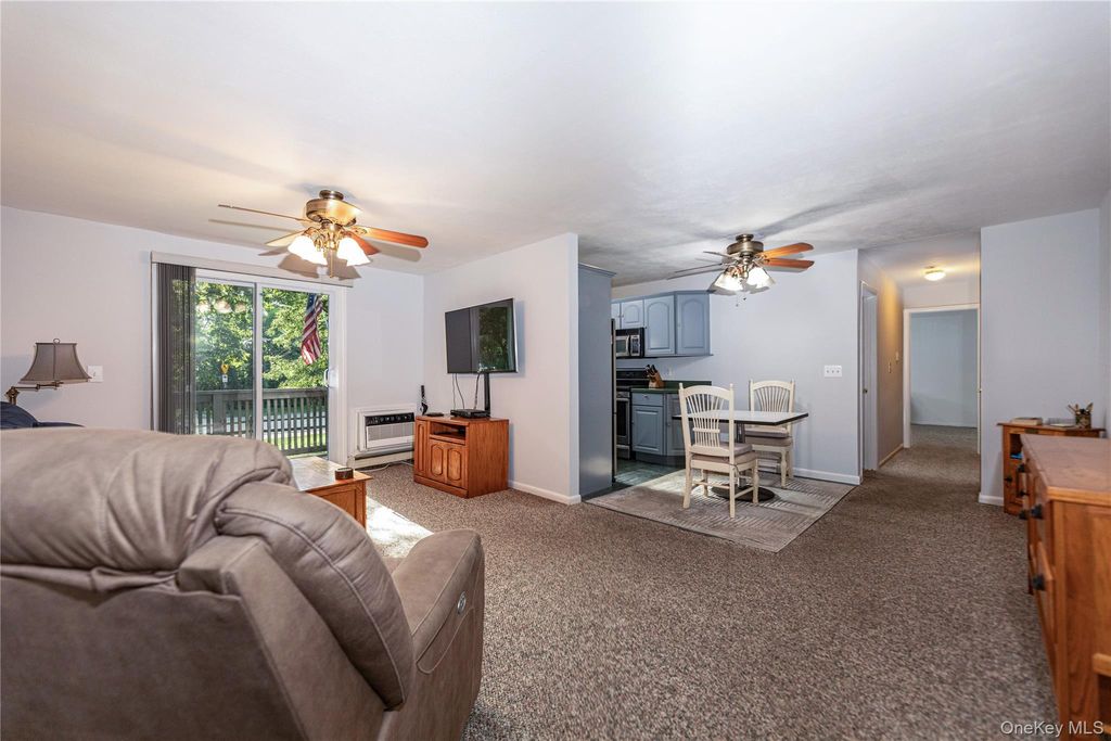 51 Fairharbor Drive 51, Patchogue, NY 11772 — photo 2