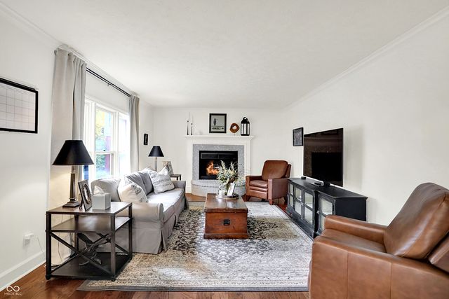 5187 Clear Lake Court, Carmel, IN 46033