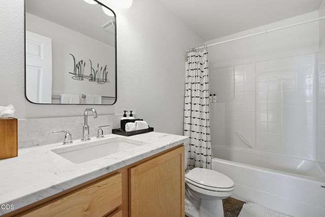 1354 NW Baltimore Avenue, Bend, OR 97703