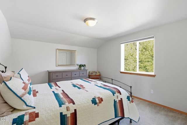 1354 NW Baltimore Avenue, Bend, OR 97703