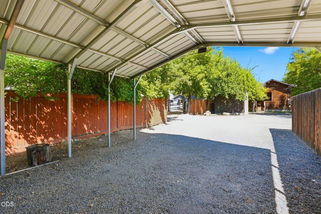 1354 NW Baltimore Avenue, Bend, OR 97703