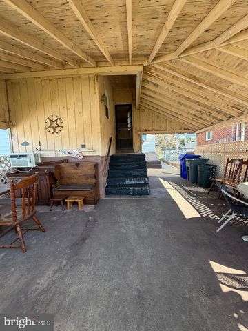 509 FERN AVE, Reading, PA 19611