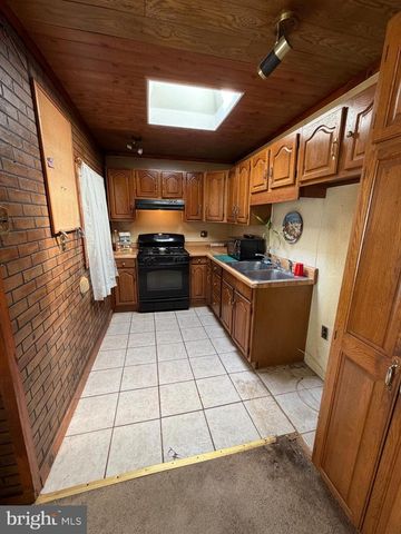 509 FERN AVE, Reading, PA 19611