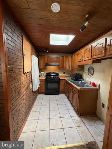 509 FERN AVE, Reading, PA 19611