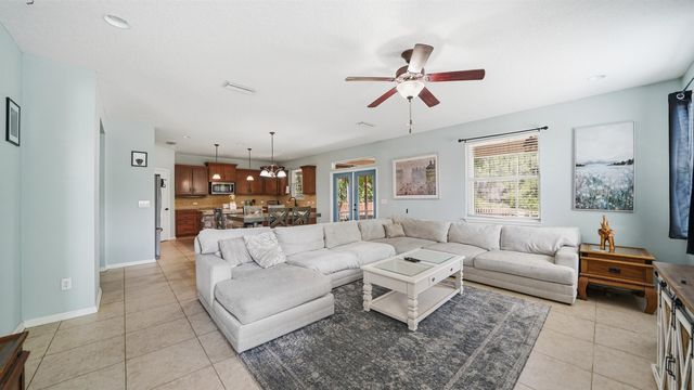 104 Claremont Ct, Elkton, FL 32033