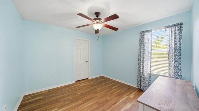 104 Claremont Ct, Elkton, FL 32033