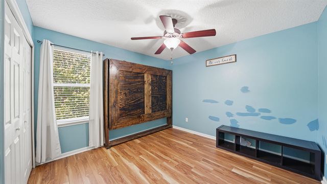 104 Claremont Ct, Elkton, FL 32033