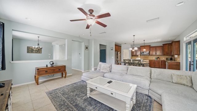 104 Claremont Ct, Elkton, FL 32033