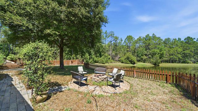 104 Claremont Ct, Elkton, FL 32033