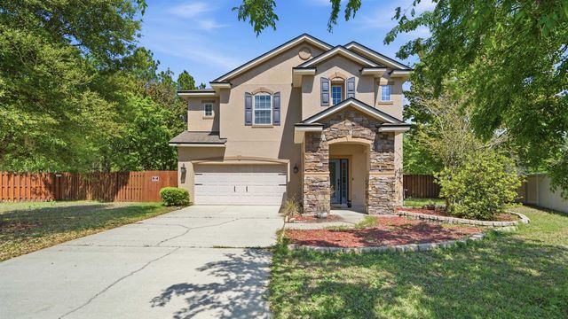 104 Claremont Ct, Elkton, FL 32033