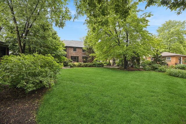 610 N Oak Park Avenue, Oak Park, IL 60302