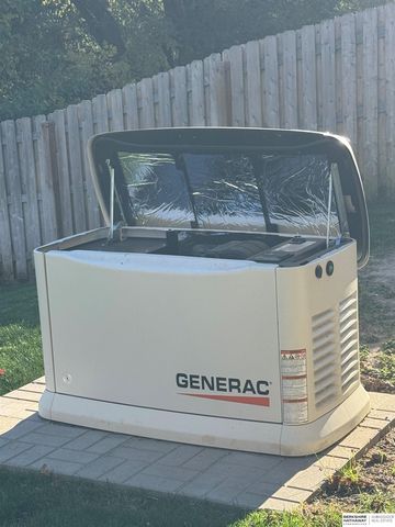 6137 N 146th Street, Omaha, NE 68116