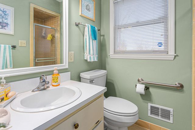 1446 George Bason Road, Graham, NC 27253