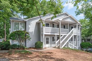 208 Natchez Trc, Sandy Springs, GA 30350