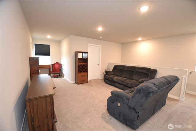 4511 Eddie Lane, Blaine, WA 98230