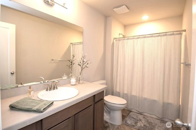 4511 Eddie Lane, Blaine, WA 98230