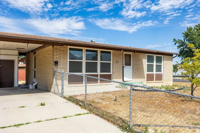 9810 S DARIN DR, Sandy, UT 84070