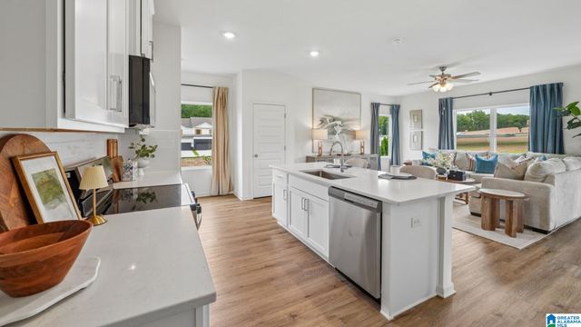 321 CREEK BEND LANE, Alabaster, AL 35007