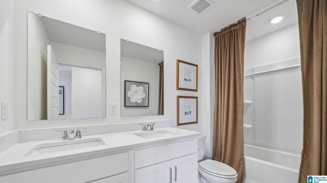 321 CREEK BEND LANE, Alabaster, AL 35007