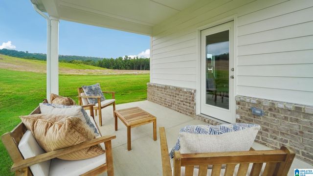 321 CREEK BEND LANE, Alabaster, AL 35007