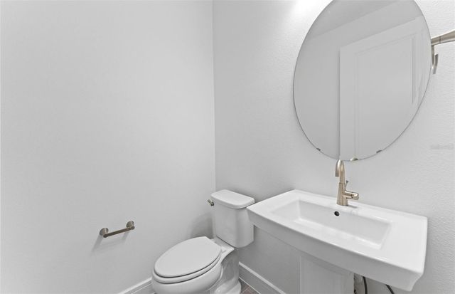 6235 SW 84TH AVENUE, Ocala, FL 34481