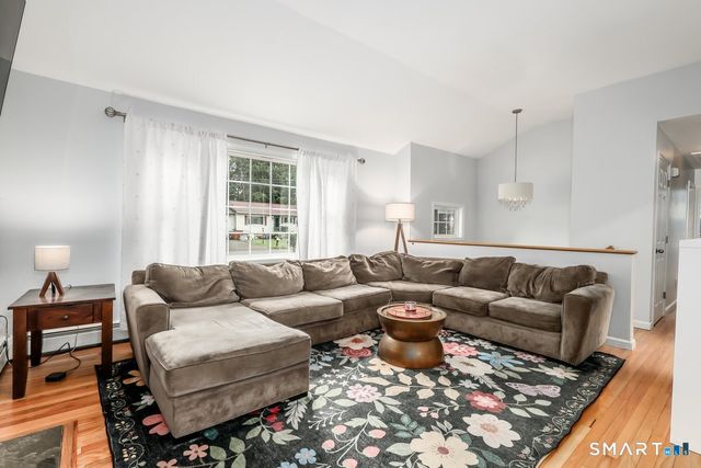 41 Candlewood Vista, New Milford, CT 06776