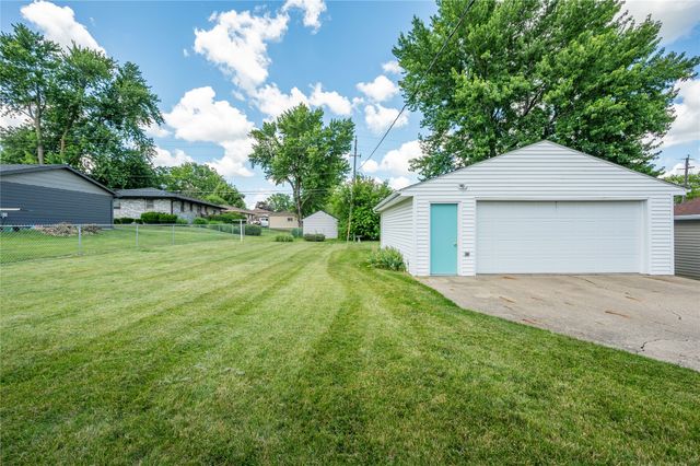1107 4th Street SW, Altoona, IA 50009