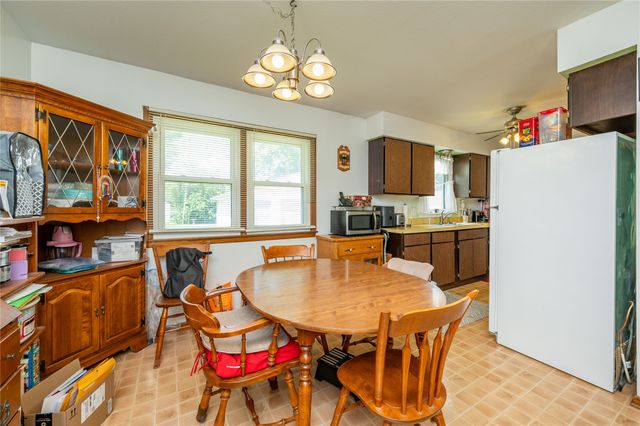 1107 4th Street SW, Altoona, IA 50009