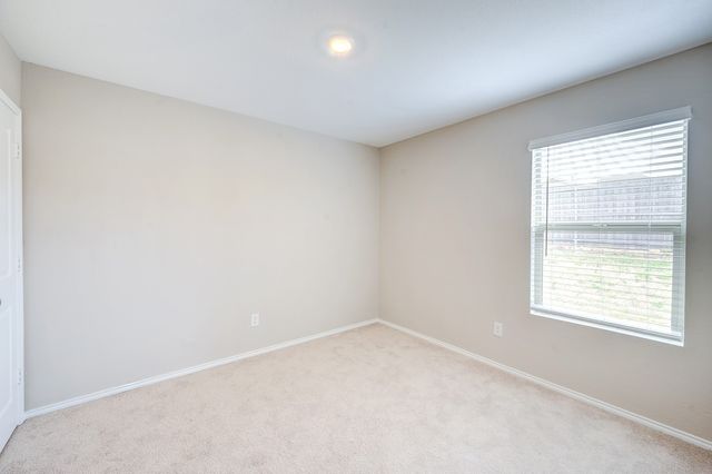 8409 Hollow Bend Street, Fort Worth, TX 76123