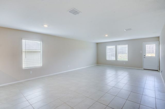 8409 Hollow Bend Street, Fort Worth, TX 76123