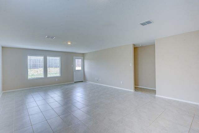 8409 Hollow Bend Street, Fort Worth, TX 76123