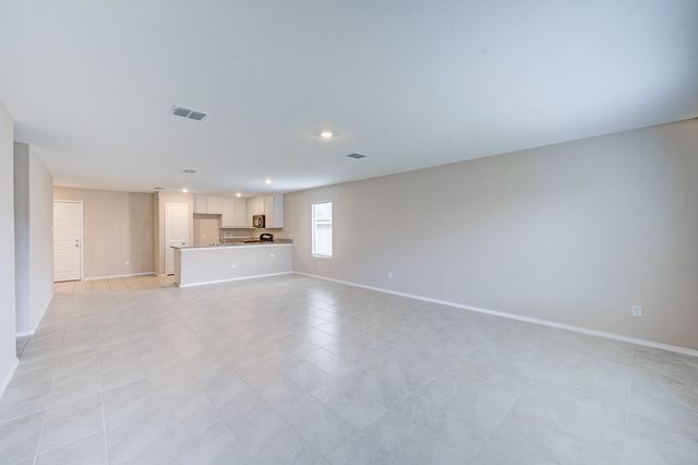 8409 Hollow Bend Street, Fort Worth, TX 76123