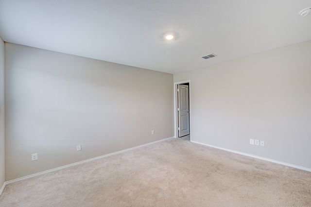 8409 Hollow Bend Street, Fort Worth, TX 76123