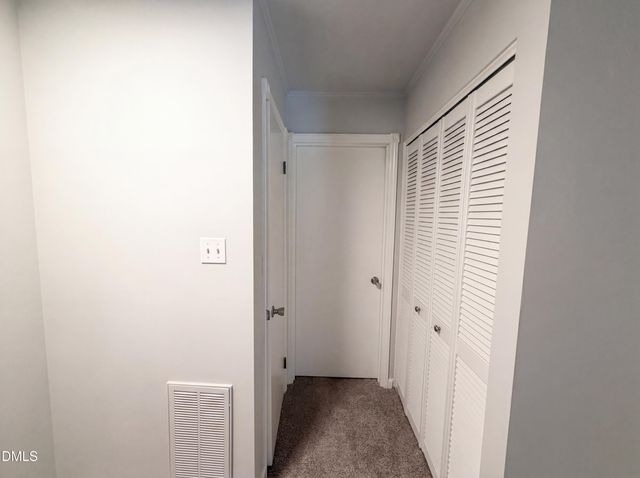 1041 Nottingham Court, Cary, NC 27511