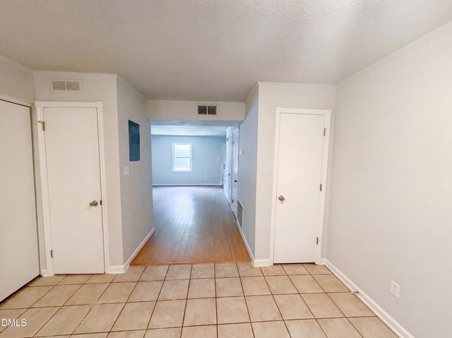 1041 Nottingham Court, Cary, NC 27511