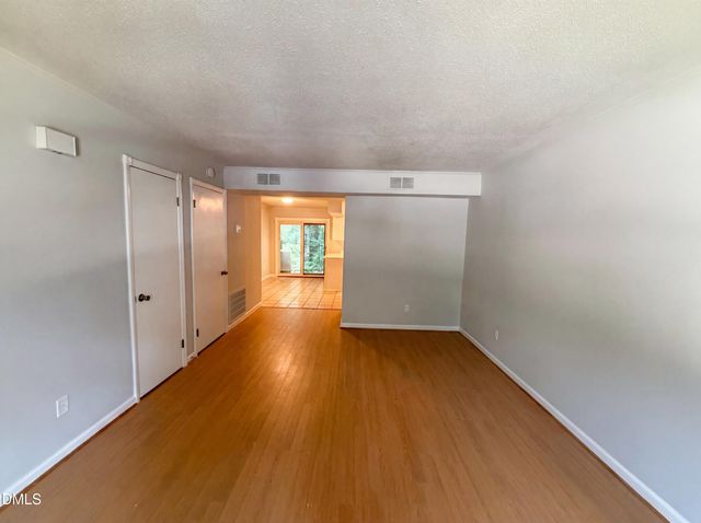 1041 Nottingham Court, Cary, NC 27511