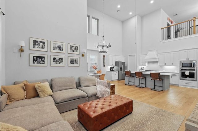 618 Race Drive, Heath, TX 75126