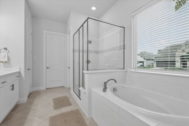 618 Race Drive, Heath, TX 75126