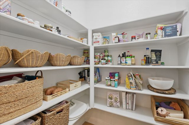 618 Race Drive, Heath, TX 75126