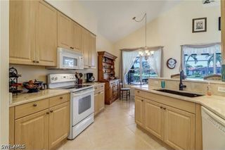 1041 Jardin DR, Naples, FL 34104