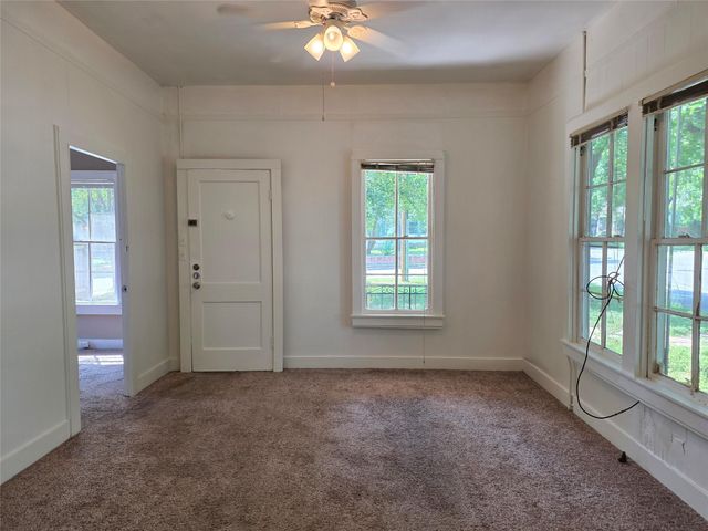 4613 Avenue G, Austin, TX 78751