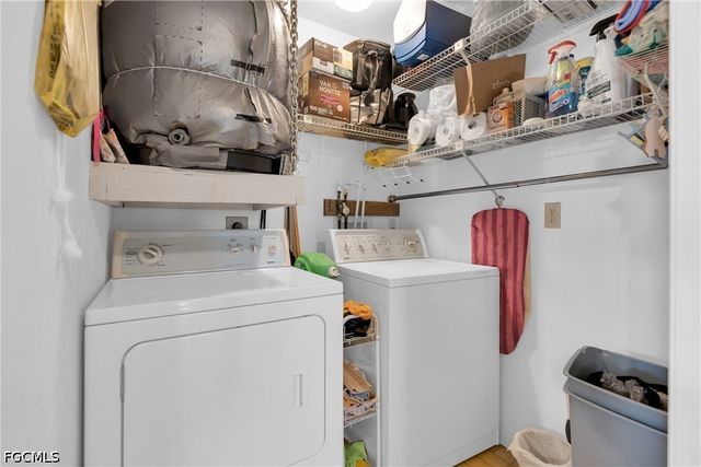 10438 Lakeport CT, Lehigh Acres, FL 33936