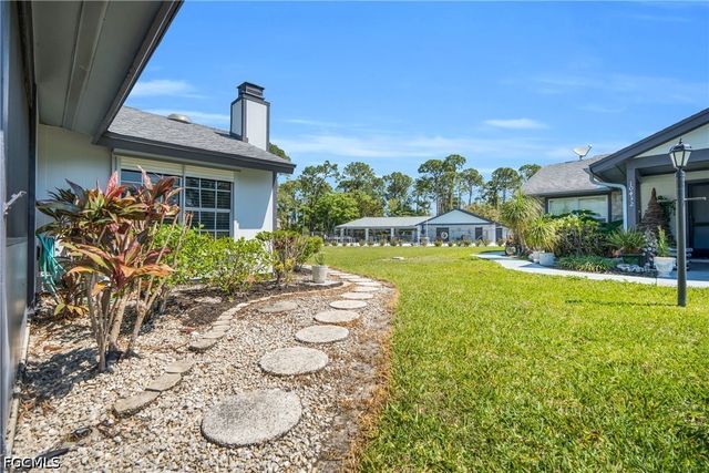 10438 Lakeport CT, Lehigh Acres, FL 33936