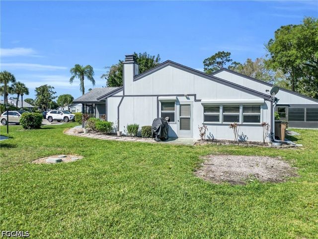 10438 Lakeport CT, Lehigh Acres, FL 33936
