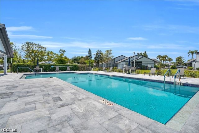 10438 Lakeport CT, Lehigh Acres, FL 33936