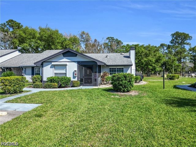 10438 Lakeport CT, Lehigh Acres, FL 33936